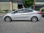 Hyundai Elantra-3