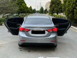 Hyundai Avante-5