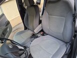 Hyundai Accent-14