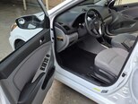 Hyundai Accent-16