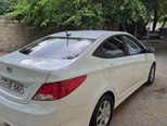 Hyundai Accent-6