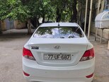 Hyundai Accent-7
