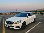 Mercedes E 220-1