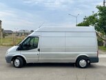 Ford Transit-10