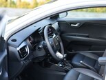 Kia Stonic-11