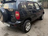 Chevrolet Niva-9