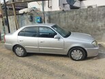 Hyundai Accent-2
