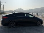 Hyundai Elantra-4