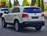 Kia Sorento-6
