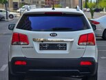 Kia Sorento-10