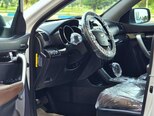 Kia Sorento-12
