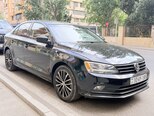 Volkswagen Jetta-1