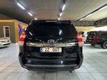 Toyota Land Cruiser Prado-7