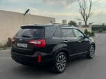 Kia Sorento-9