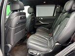 BMW X7-12