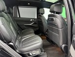 BMW X7-11