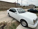 Mercedes E 230-3