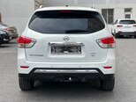 Nissan Pathfinder-2
