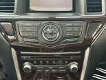 Nissan Pathfinder-9