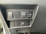 Nissan Pathfinder-12