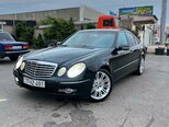 Mercedes E 220-1