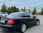 Mercedes E 220-13