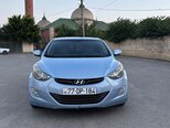 Hyundai Elantra-1
