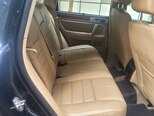 Volkswagen Touareg-9