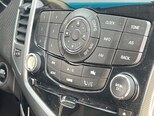 Chevrolet Cruze-10