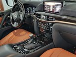 Lexus LX 570-16