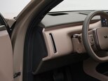 Li Auto L8-13