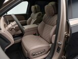 Li Auto L8-17