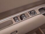 Li Auto L8-19