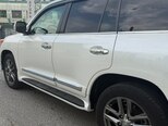 Toyota Land Cruiser-7