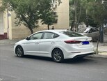 Hyundai Elantra-6
