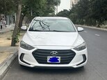 Hyundai Elantra-16