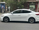 Hyundai Elantra-14