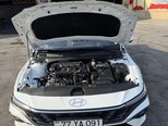 Hyundai Elantra-3