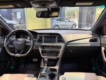 Hyundai Sonata-12