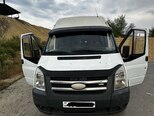 Ford Transit-8