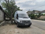 Ford Transit-8