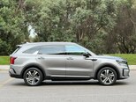 Kia Sorento-9