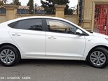 Hyundai Accent-4