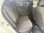 Hyundai Accent-11