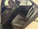 Mercedes E 240-16