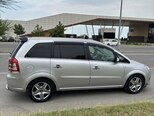 Opel Zafira-2