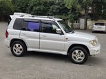 Mitsubishi Pajero io-3