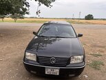 Volkswagen Jetta-1