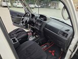 Mitsubishi Pajero io-8