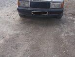 Mercedes 190-1